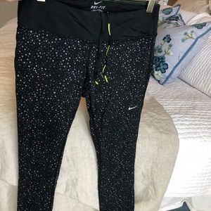 Nike Compression leggings-Medium